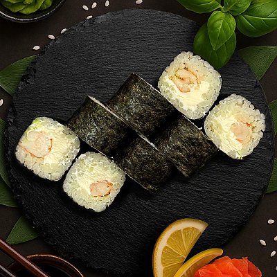 Заказать Ролл с креветкой, Ролл на стол