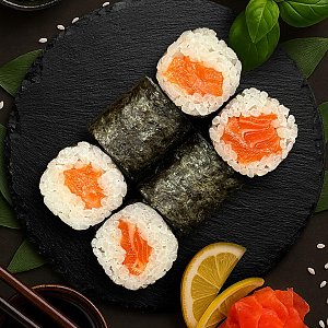 Хосомаки с лососем, Ролл на стол