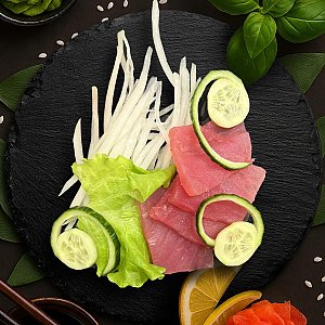 Сашими с тунцом, Ролл на стол