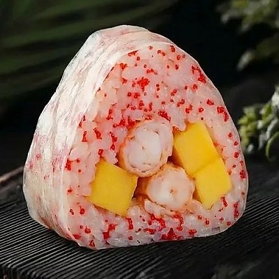 Заказать Ролл в рисовой бумаге с креветкой, Ролл на стол