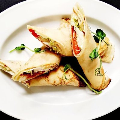 Заказать Блинчики с сёмгой, Драники, блины & пельмени