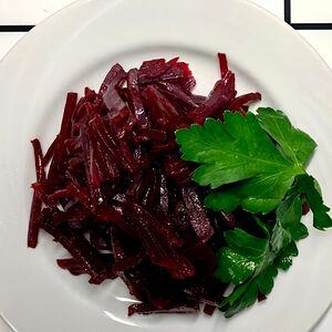 Свекла отварная с маслом, Домашняя Трапеза