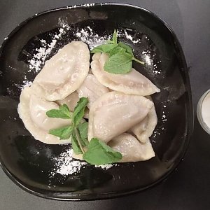 Вареники с вишней, Драники, блины & пельмени