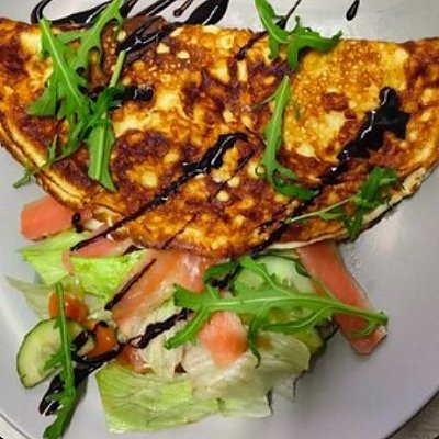 Заказать Омлет с сёмгой и овощами, Драники, блины & пельмени