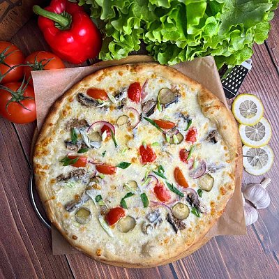 Заказать Пицца со шпротами, Гоголь Пицца