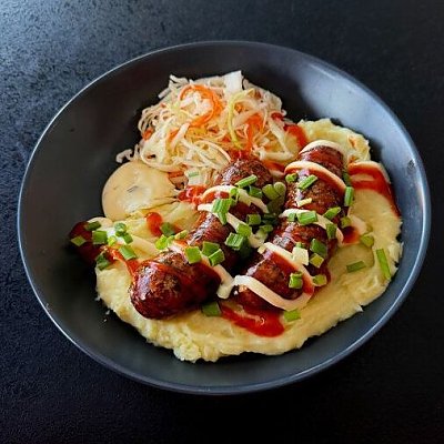 Заказать Колбаски Домашние с гарниром S, Сайгон у Нины