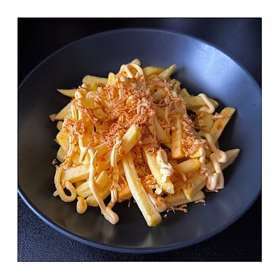 Заказать Картофель фри с жареным луком и сырным соусом S, Сайгон у Нины