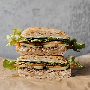 Панини с тунцом, Пиццерия ДОМ