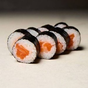 Мини ролл с лососем, Много Рыбы