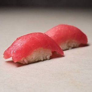 Суши с тунцом, Много Рыбы