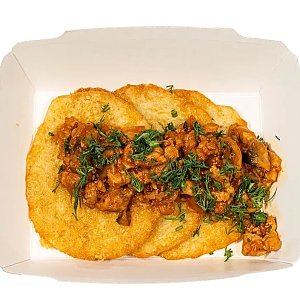 Драники с поджаркой из свинины, Панакота