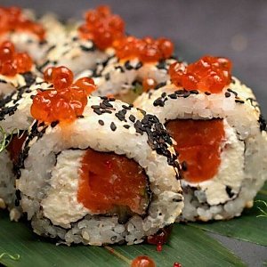 Ролл Филадельфия кунжут, Golden Chef Sushi