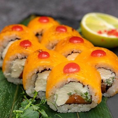 Заказать Ролл Моцарелла, Golden Chef Sushi