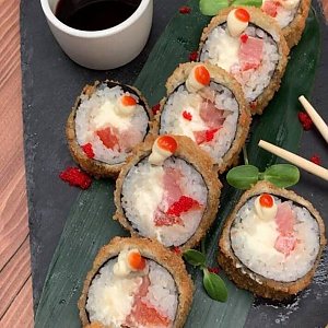 Горячий ролл с тунцом, Golden Chef Sushi