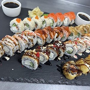 Сет 8 Видов, Golden Chef Sushi