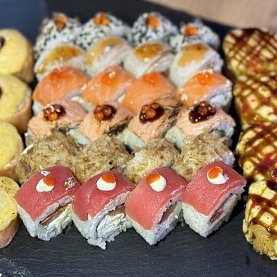 Заказать Сет 8 Вкусов, Golden Chef Sushi