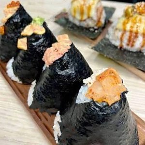 Онигири Тартар Креветка, Golden Chef Sushi
