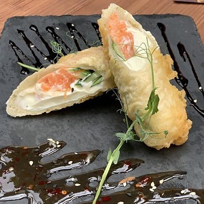 Заказать Спринг-ролл с форелью, Golden Chef Sushi