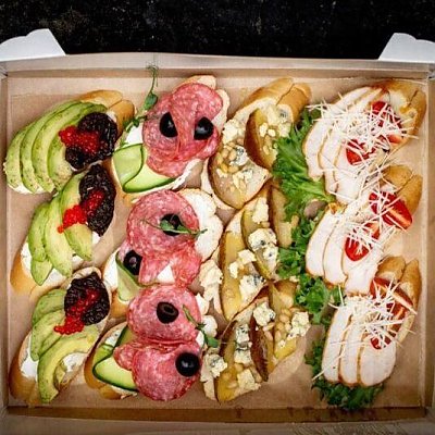Заказать Гастробокс Брускетты Микс №3, Golden Chef Sushi