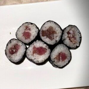 Мини ролл с тунцом, Бар Медведь