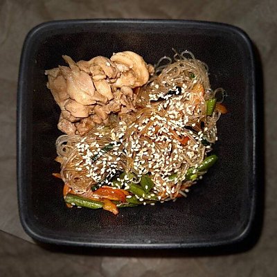 Заказать Фунчоза с курицей и овощами, Бар Медведь