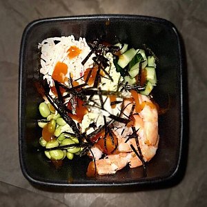 Поке боул с креветкой, Бар Медведь