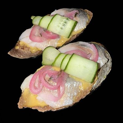 Заказать Брускетты с сельдью, Бар Медведь