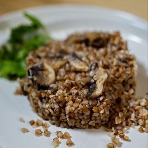 Гречка с грибами, Бранч Про