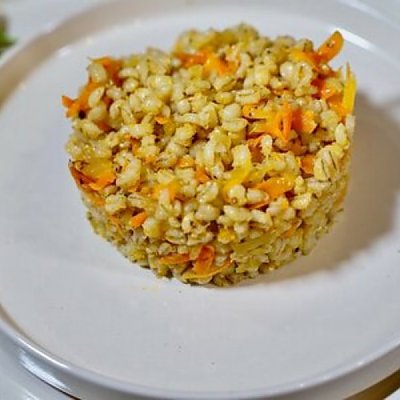 Заказать Перловка с луком и морковью, Бранч Про