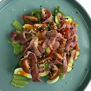 Салат с жареным беконом, Луна - Светлогорск