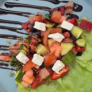 Салат Греческий, Луна - Светлогорск