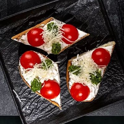 Заказать Брускетта с черри и страчателлой, SHTUKA
