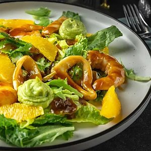 Салат с морепродуктами, SHTUKA
