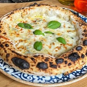 Пицца Куатро Формаджи, Кафе Bosco