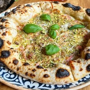 Пицца Панчета Аффумикато, Кафе Bosco