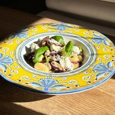 Заказать Ньокки со свининой, Кафе Bosco