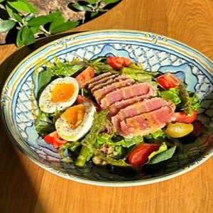 Салат с тунцом, Кафе Bosco