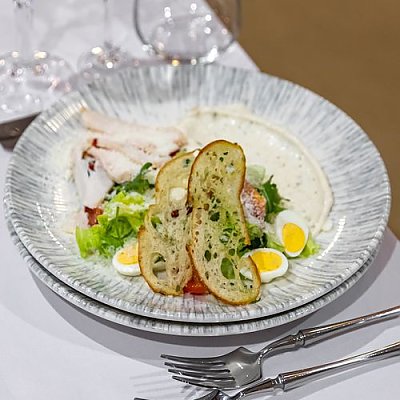 Заказать Салат Цезарь Классический, Пенальти