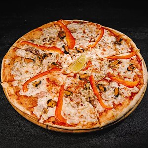 Пицца Аквамэн, Пёс и Лис