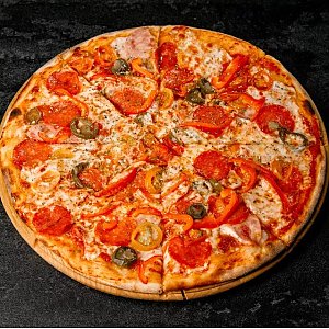 Пицца Под Салями, Пёс и Лис