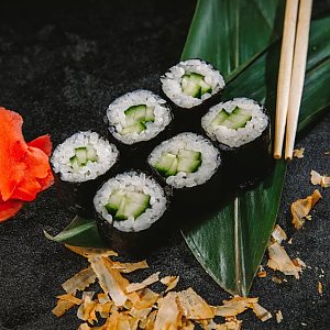 Мини ролл с огурчиком., Пёс и Лис