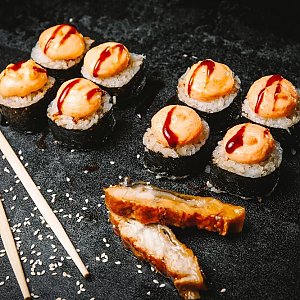 Ролл Угорь который выжил, Пёс и Лис