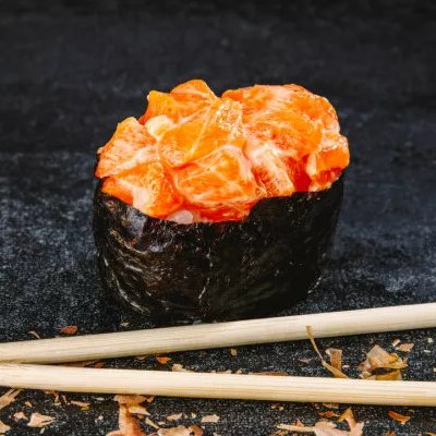 Заказать Гункан с лососем, Пёс и Лис