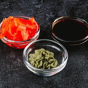 Васаби, имбирь, соевый, Пёс и Лис