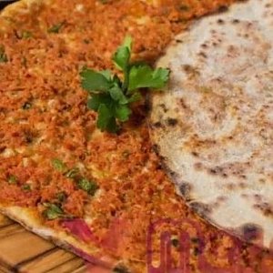 Лахмаджун, Ашгабат