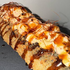 Ролл-дог с лососем, Кайо