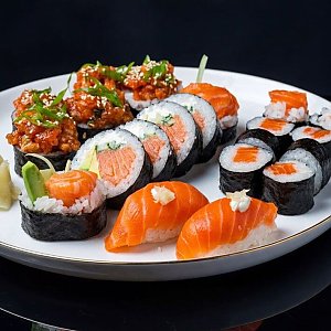 Сет Лососевый, Sushi Hub