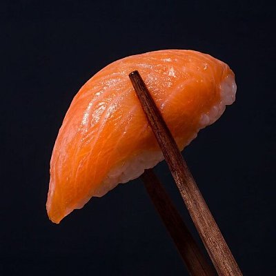 Заказать Нигири с лососем, Sushi Hub