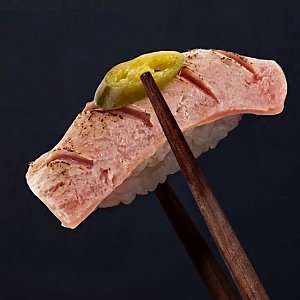 Нигири запеченный тунец, Sushi Hub