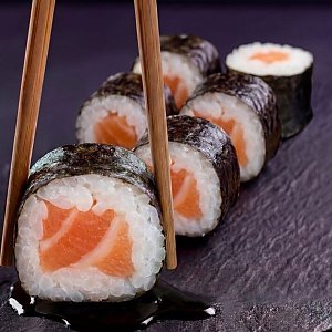 Хосомак Лосось, Sushi Hub
